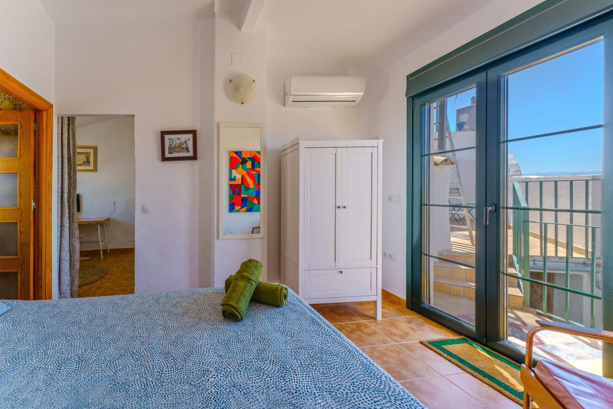 Casa Del Patito With Vista By Duckling Stays Olvera Exterior photo